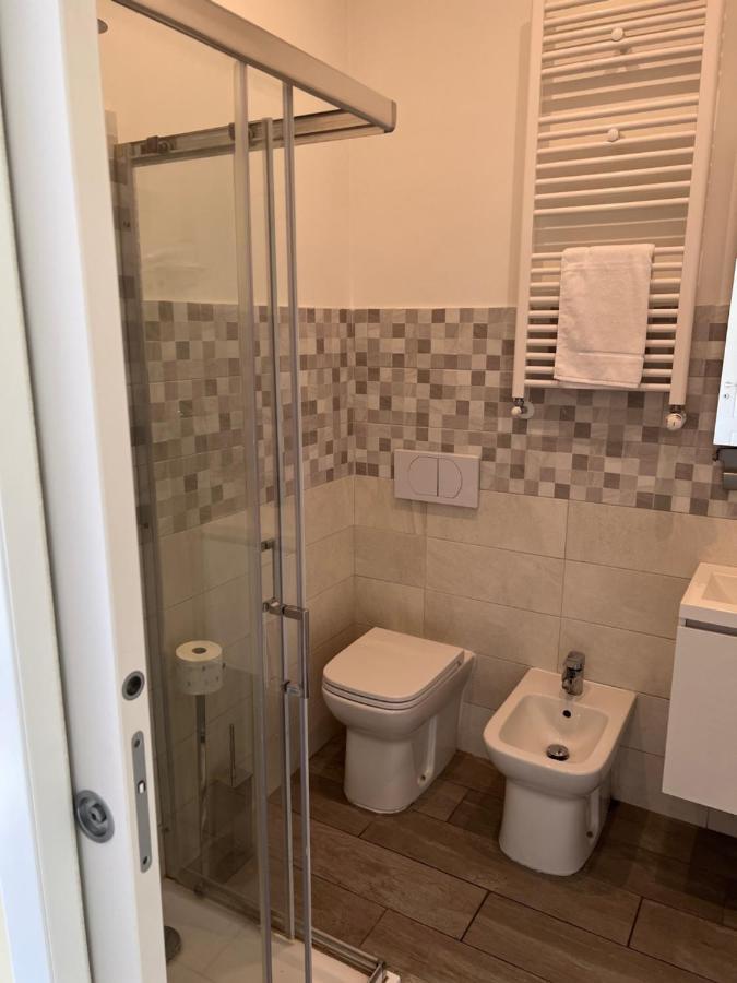 M97&Rooms 97 Macchi Milaan Buitenkant foto