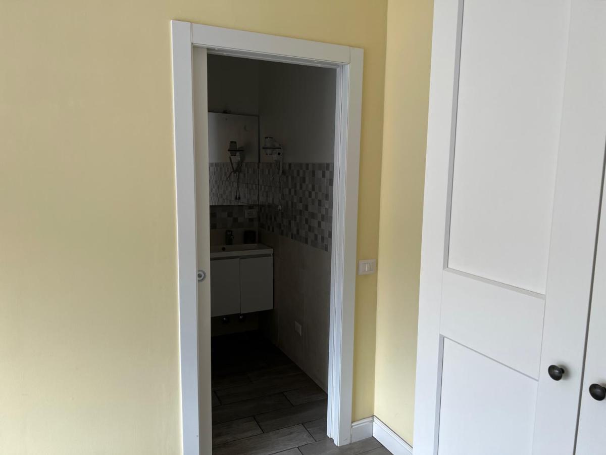 M97&Rooms 97 Macchi Milaan Buitenkant foto